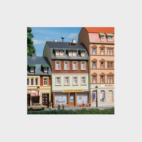 Beboelsesejendom Nr. 3  75 x 87 x 127 mm