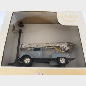 Stigebil m/lampe 1:24