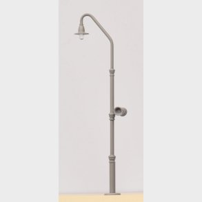 Perronlampe �ldre type m/h�jtaler