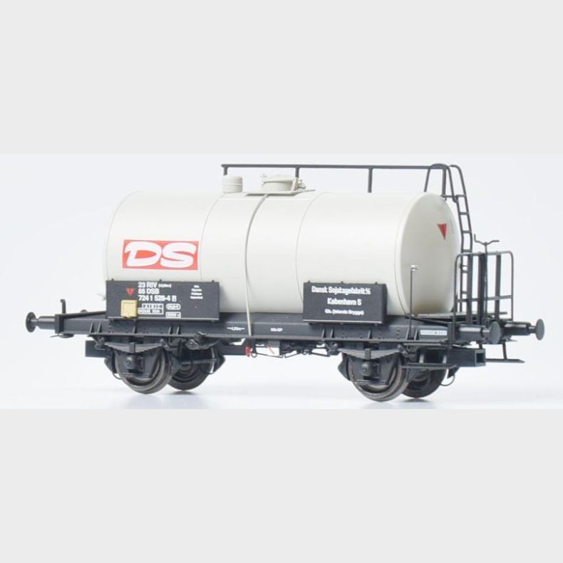 Dansk Sojakagefabrik DSB DS logo