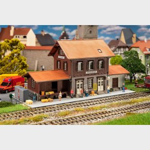 Bahnhof Kleinengstingen