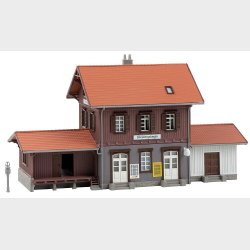 Bahnhof Kleinengstingen