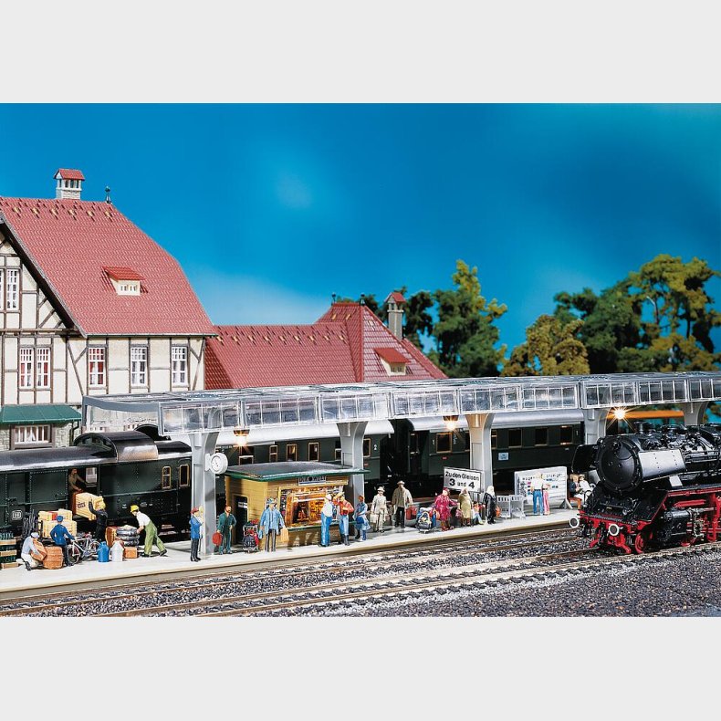 Perron mit Kiosk, 487 x 53 x 75 mm