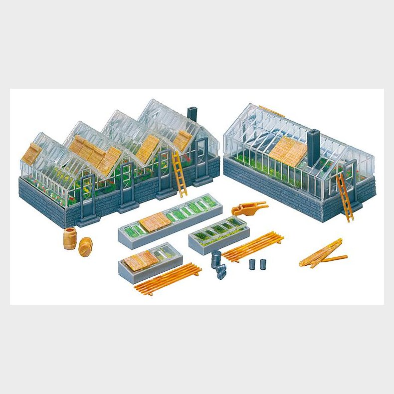 Gartneri 2 drivhuse, 3 mistbnke m7div. tilbehr