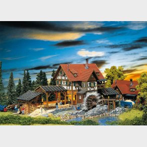 Savvrk , 345 x 200 x 145 mm