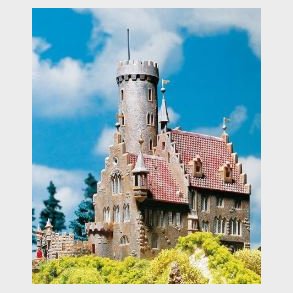 Slot Lichtenstein, 243 x 143 x 172 mm