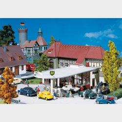 BP Tankstation 192 x 141 x 64 mm