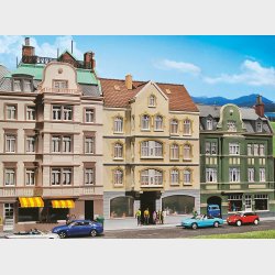 byhus med bodega, 135 x 125 x 200 mm