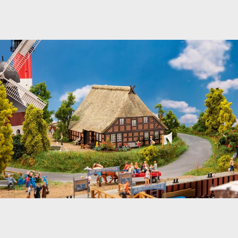 bindingsvrkshus, ml 150 x 124 x 96 mm