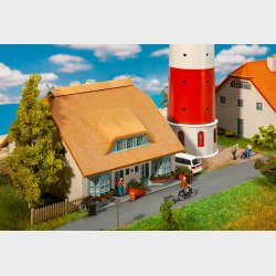 hus med strtag  160 x 120 x 110 mm