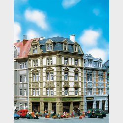 Byhus hjrne,  Goethestrae 62, 119 x 98 x 217 mm