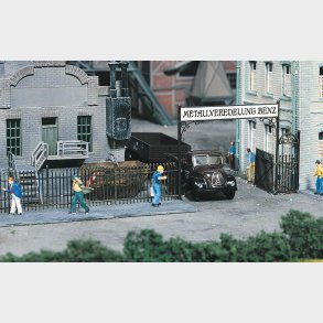 Eisenzaun mit Tor, 1046 mm,