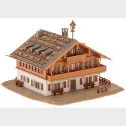 Alpenhof, 131 x 125 x 92 mm