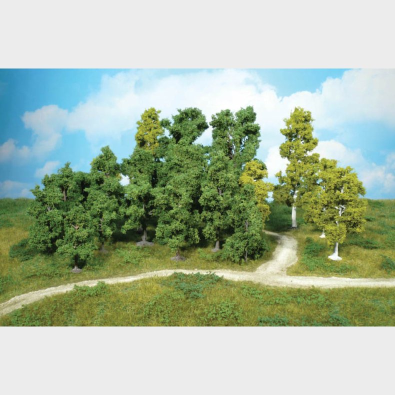 Heki  14 stk. lvtrer 5-12 cm.