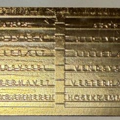 Lyntogs skilte Guldbelagt