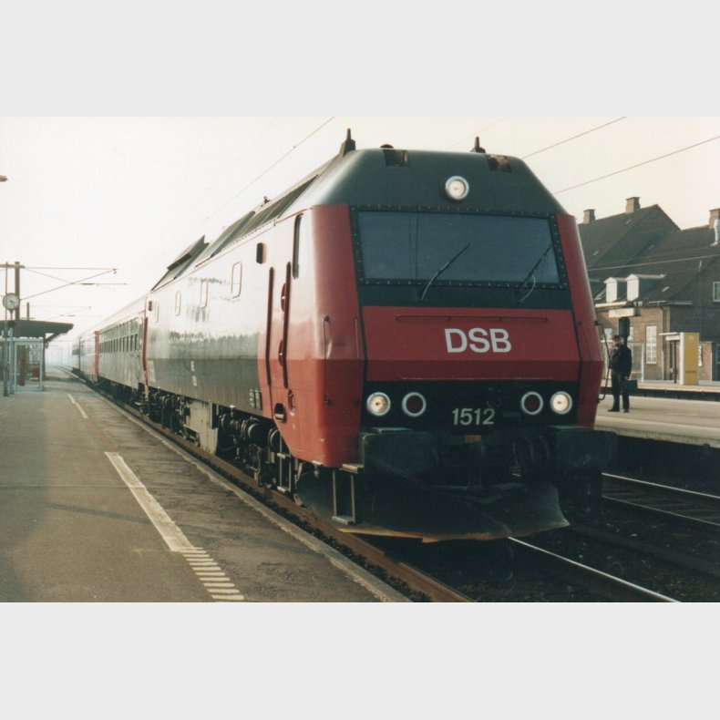 DSB ME 1512 r�d/sort AC sound NYHED