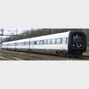 DSB ER IR4  bl, grnne drmarkeringer vingehjulslogo  AC sound Q4/25