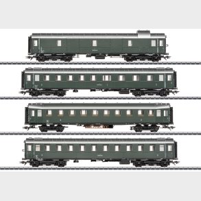 Schnellzugwagen-Set �BB
