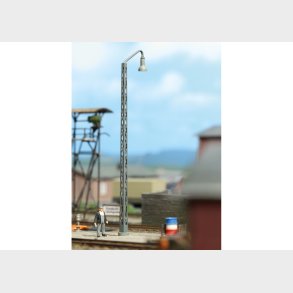 BW-Gittermast-Leuchte