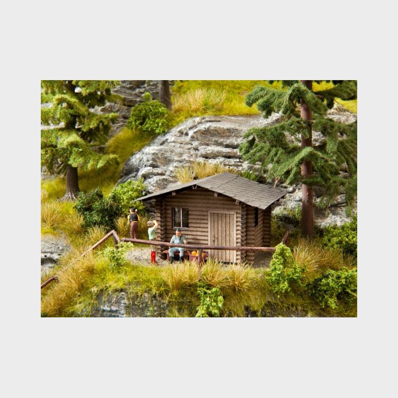 Skovhytte Laser-Cut ml: 6,5 x 5,1 x h 4 cm