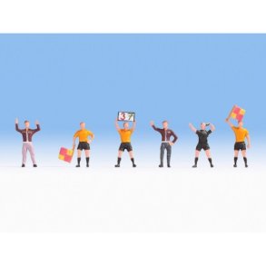 Dommere og trnere 1 st tilbage