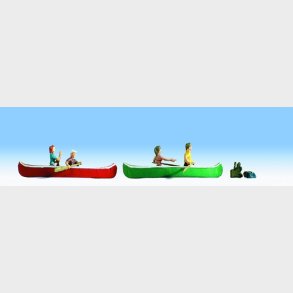 2 kanoer med personer