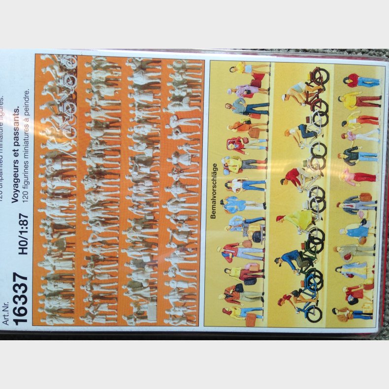 Preiser 120 stk. umalede rejsende/gende figurer HO
