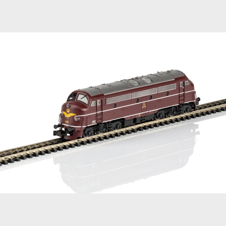 DSB MY 1140 vinr�d m/sound.  skala N