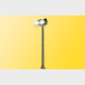 N Gittermast med dobbelte spot lamper h�jde 7,8 cm